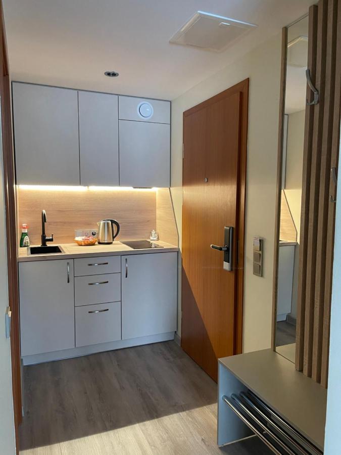 Alintoma Holiday Apartment Паланга Екстер'єр фото